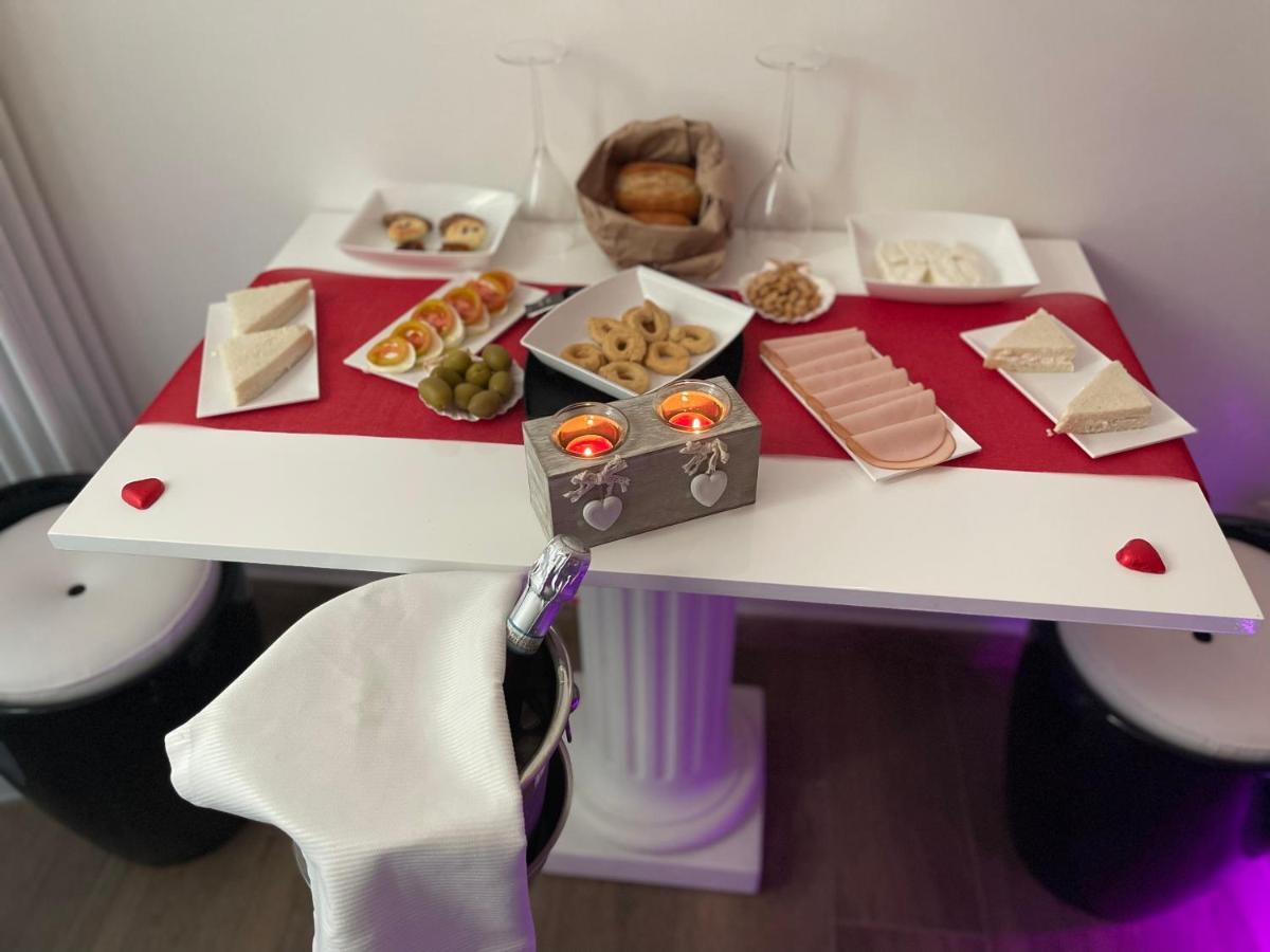 Due Cuori Suite Bari Ngoại thất bức ảnh