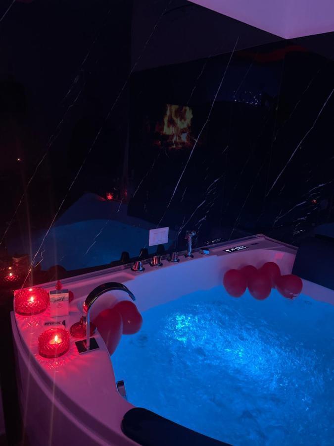Due Cuori Suite Bari Ngoại thất bức ảnh