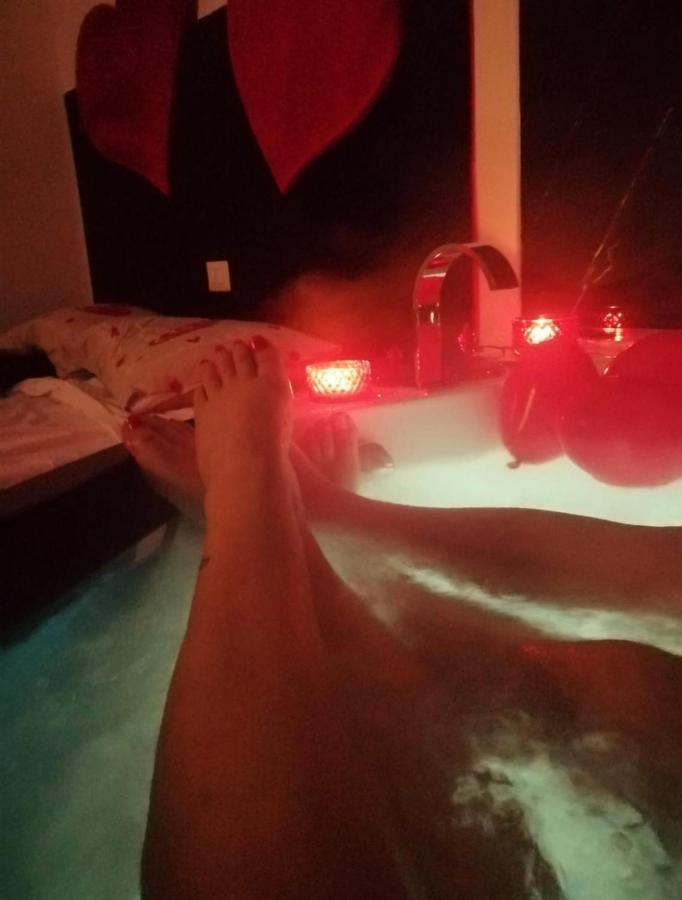 Due Cuori Suite Bari Ngoại thất bức ảnh