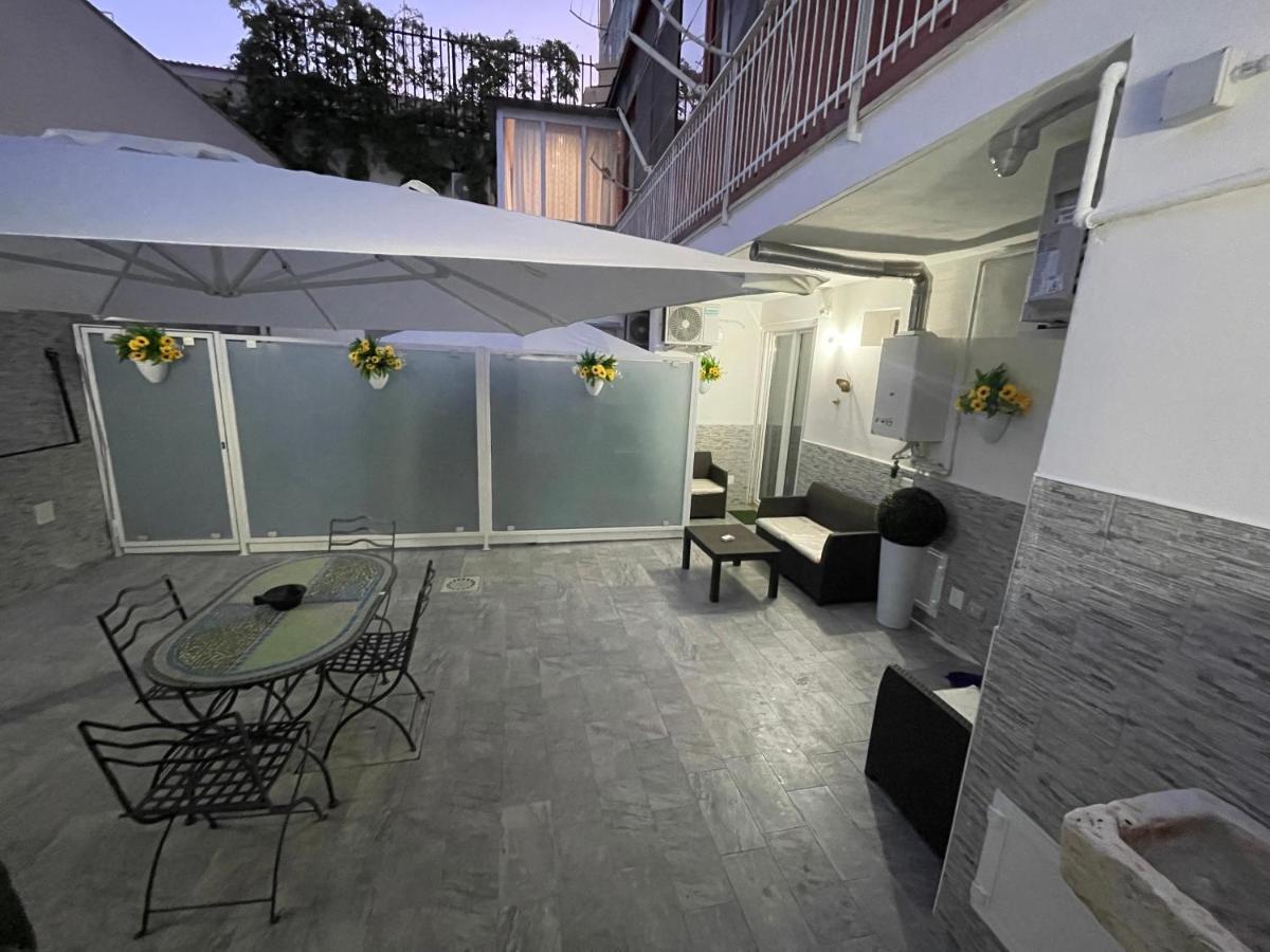 Due Cuori Suite Bari Ngoại thất bức ảnh