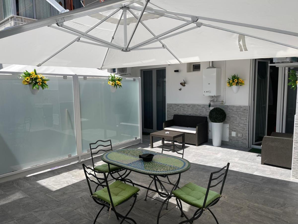 Due Cuori Suite Bari Ngoại thất bức ảnh