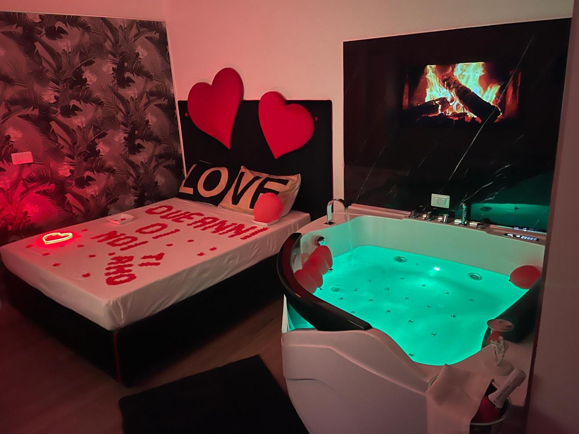 Due Cuori Suite Bari Ngoại thất bức ảnh